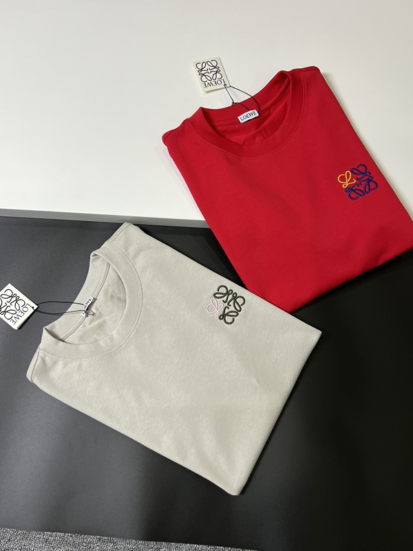 ブランドTシャツ側面デザイン